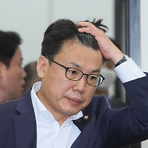 “판결문 번역본까지 냈다”…진성준 美비자 사흘 만에 뒤늦은 발급, 野 “외교 참사”