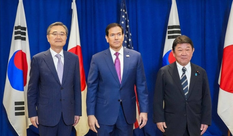 <b>한미일 외교장관</b> 회담 개최 <b>북한 비핵화</b> 재확인하고 ‘북극·태평양....