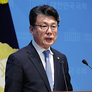 진성준 미국 비자 결국 발급! 국회 국방위 태평양사령부 방문 예정대로 진행