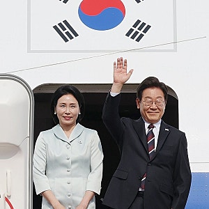李대통령 '돼지 눈엔 돼지만' 발언, 해외 순방 비판에 이렇게 반박한 이유 총정리
