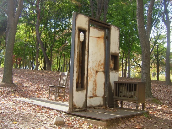  하늘이 흐리다
