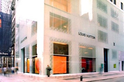 Façade details of the 5th Avenue Louis Vuitton Store, Jun Aoki, New