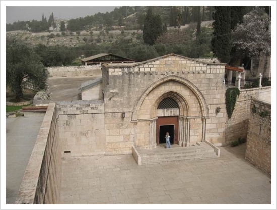 겟세마니, 사도들의 동굴경당 - The grotto of the Apostles, Gethsemane