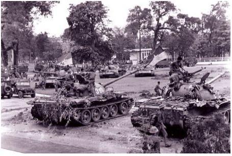 베트남 전쟁과 남부 해방의 날 - 1975년 4월 30일